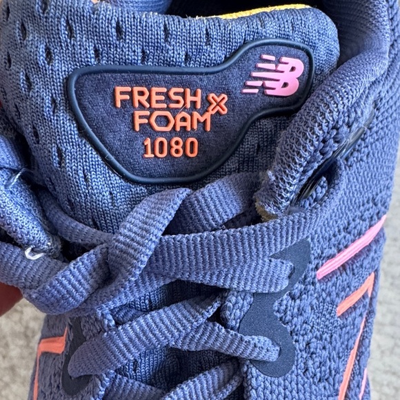 New Balance Fresh Foam 1080v12 Womens 7 Wide Shoes Blue Running Walking Comfort - Picture 6 of 8
